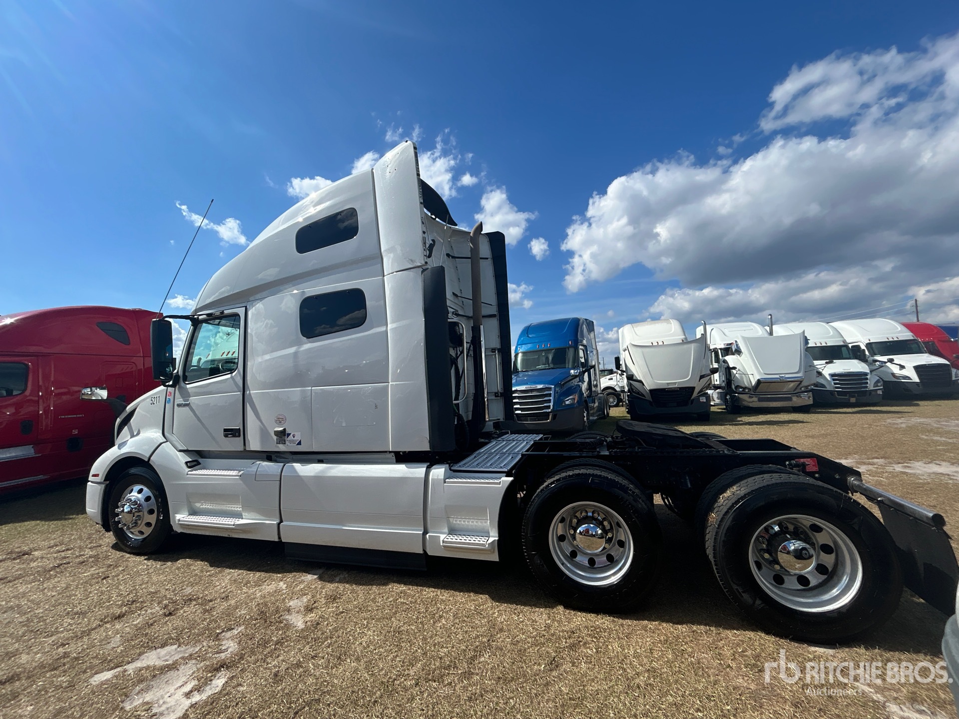 General Appearance with Imagen: esquina trasera izquierda