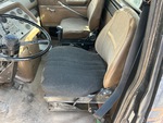 4 Transmision with Seats/armrests