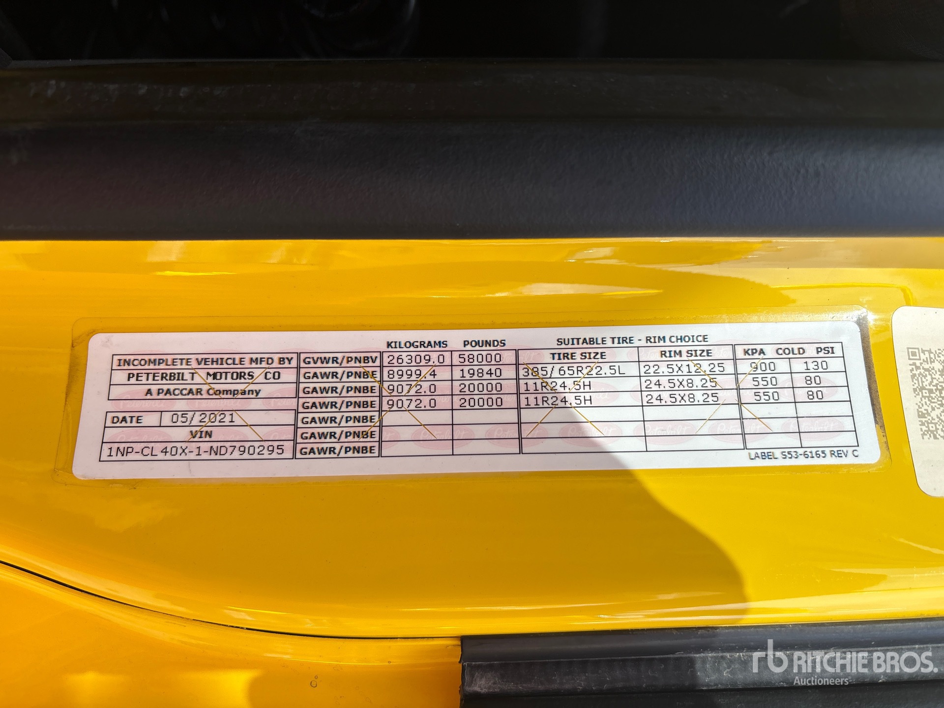 General Appearance with Serial Number / VIN