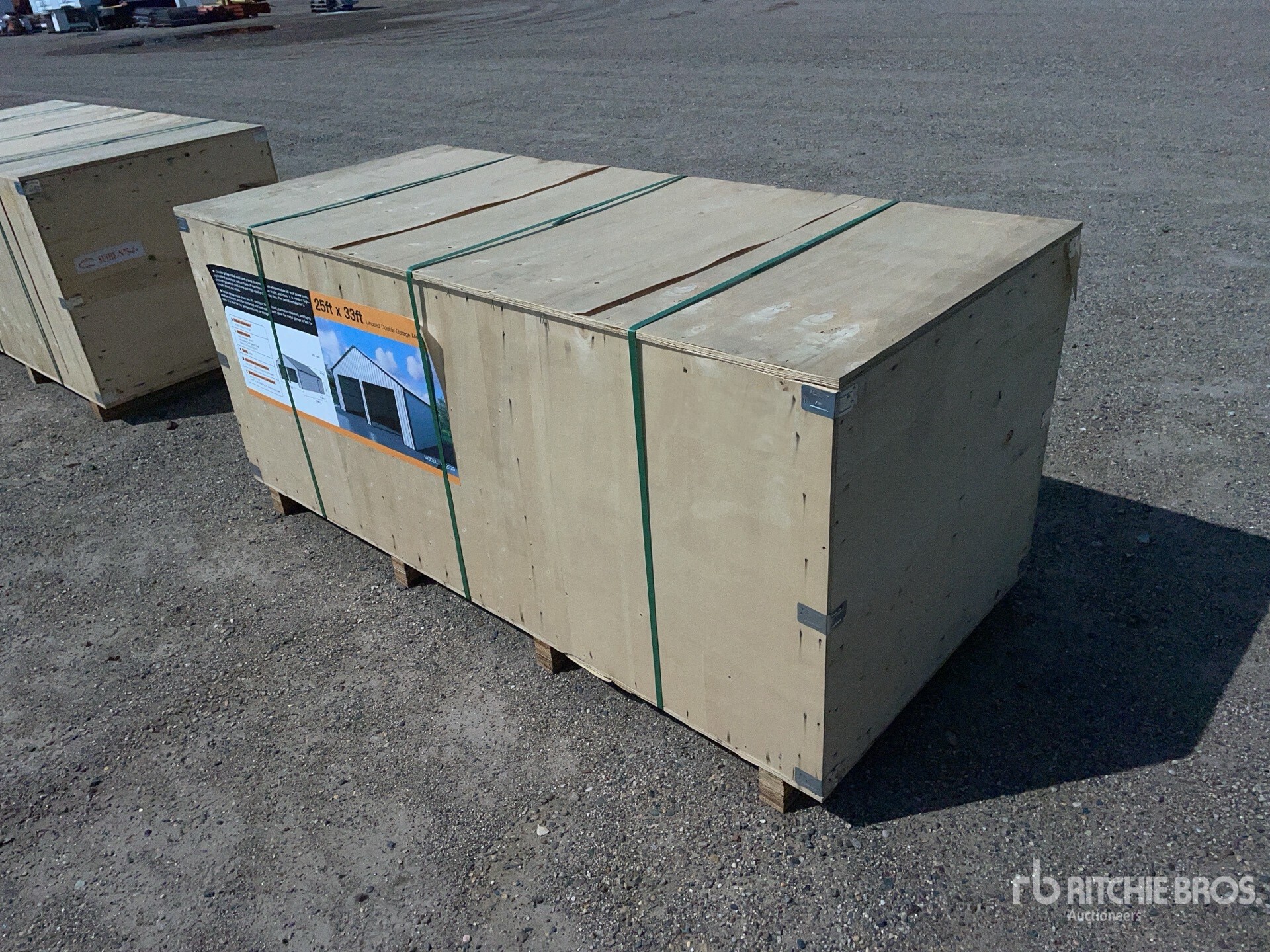 General Appearance with Picture, Left Front Corner