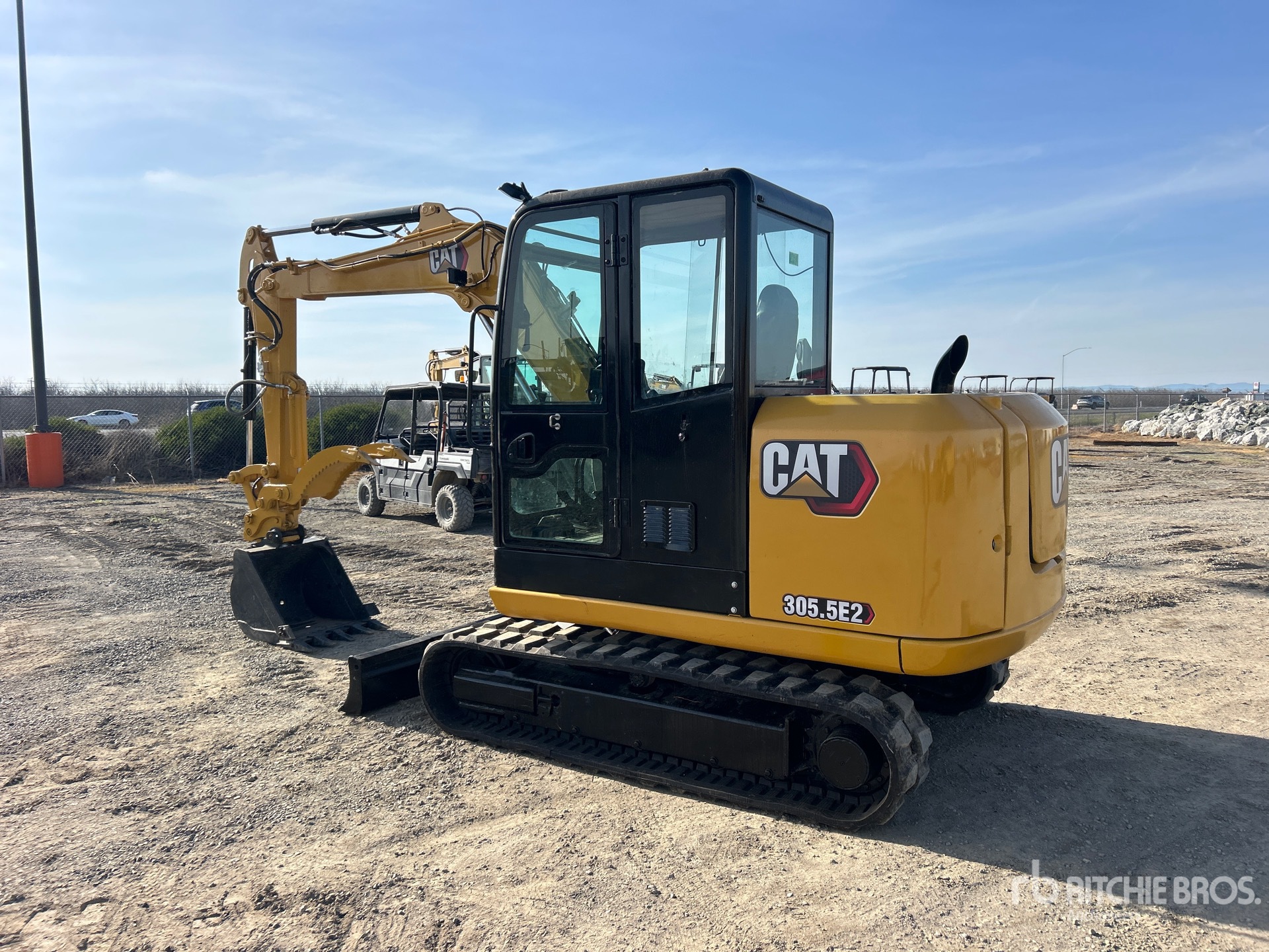 General Appearance with Imagen: esquina trasera izquierda