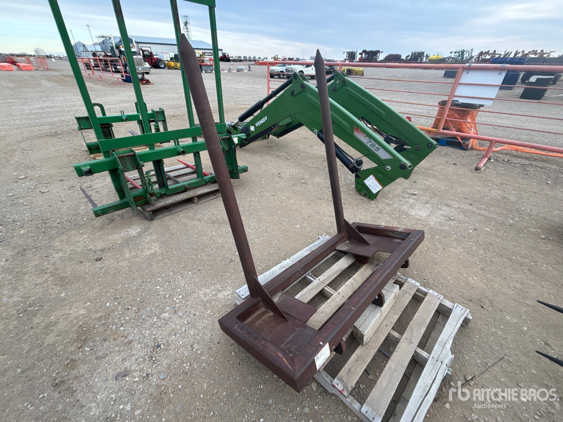 General Appearance with Bild, Ecke hinten links