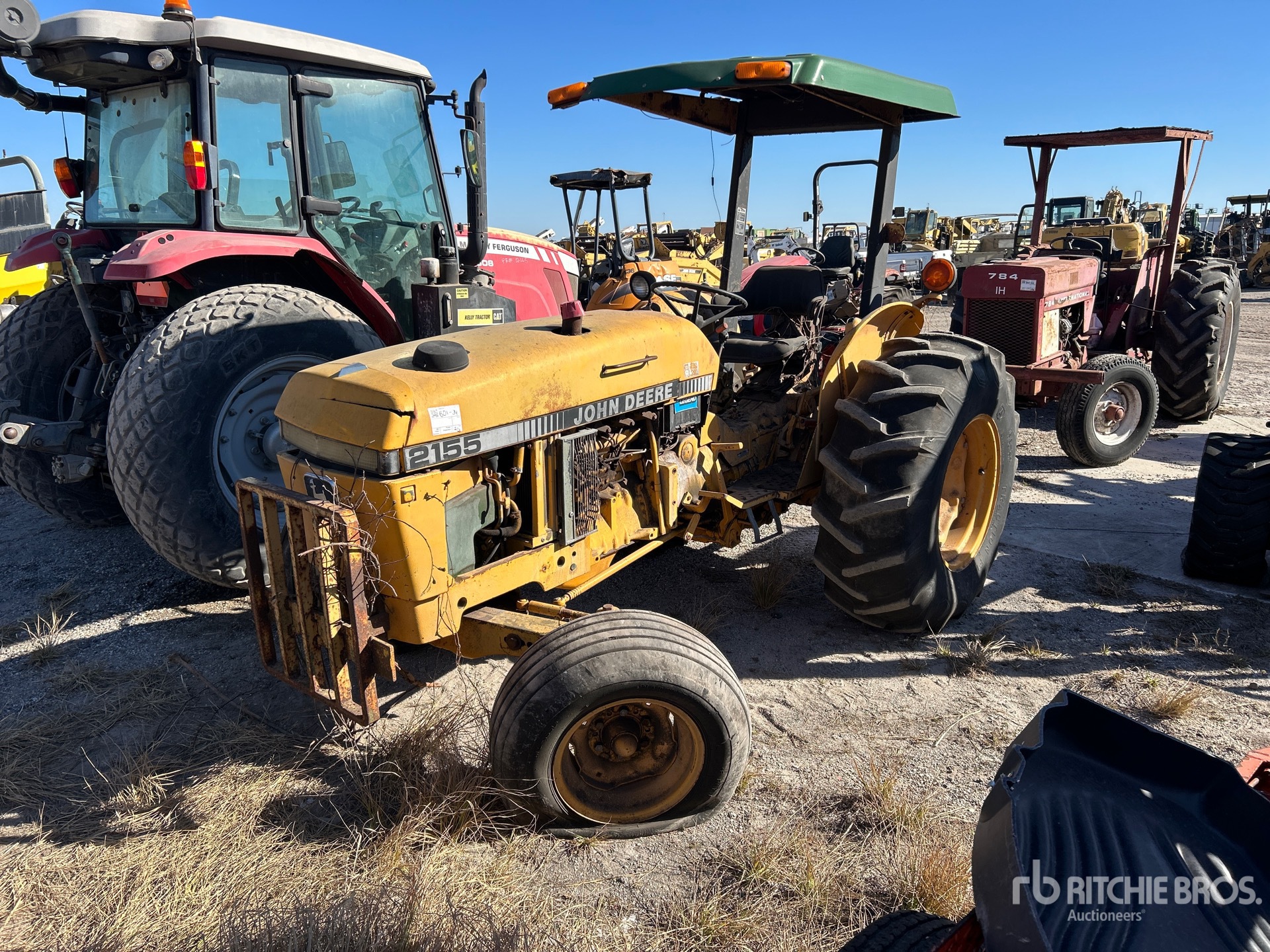 General Appearance with Image, coin avant gauche