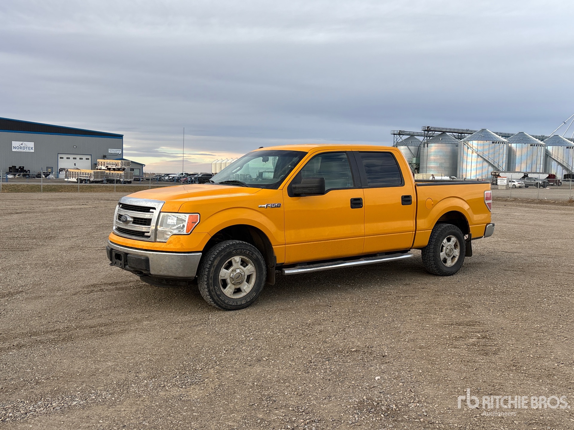 General Appearance with Picture, Left Front Corner