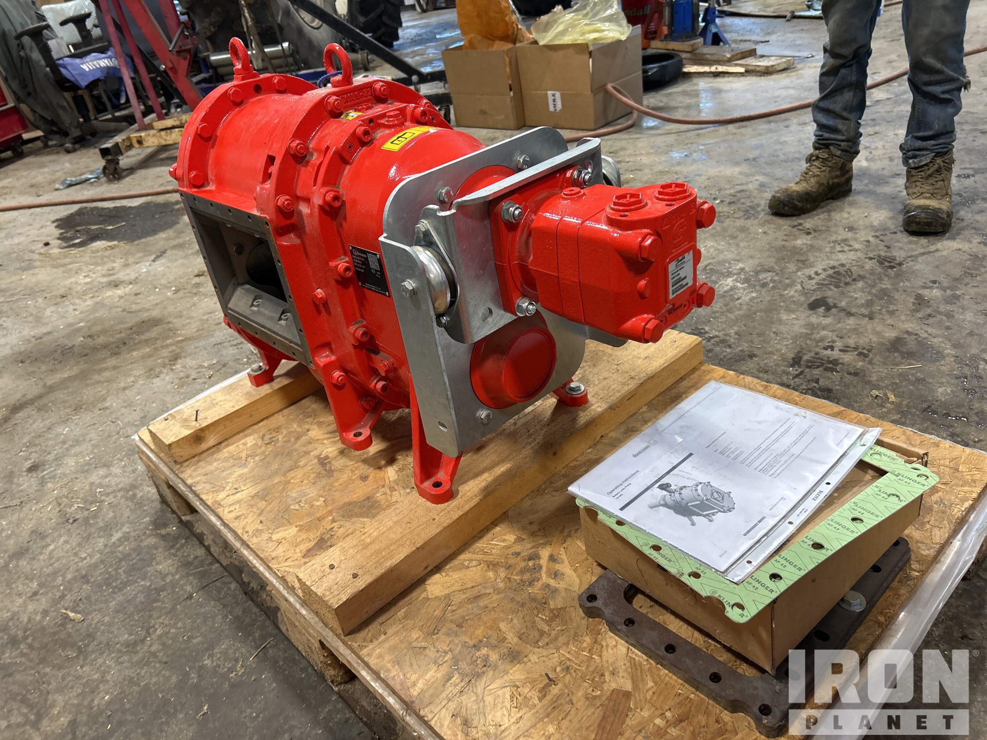 Aspect général with Image, coin avant droit