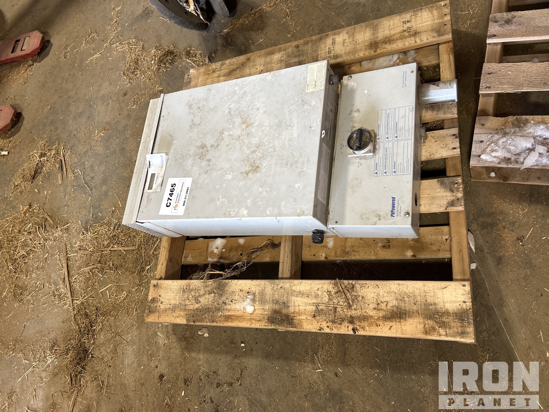 General Appearance with Picture, Left Front Corner