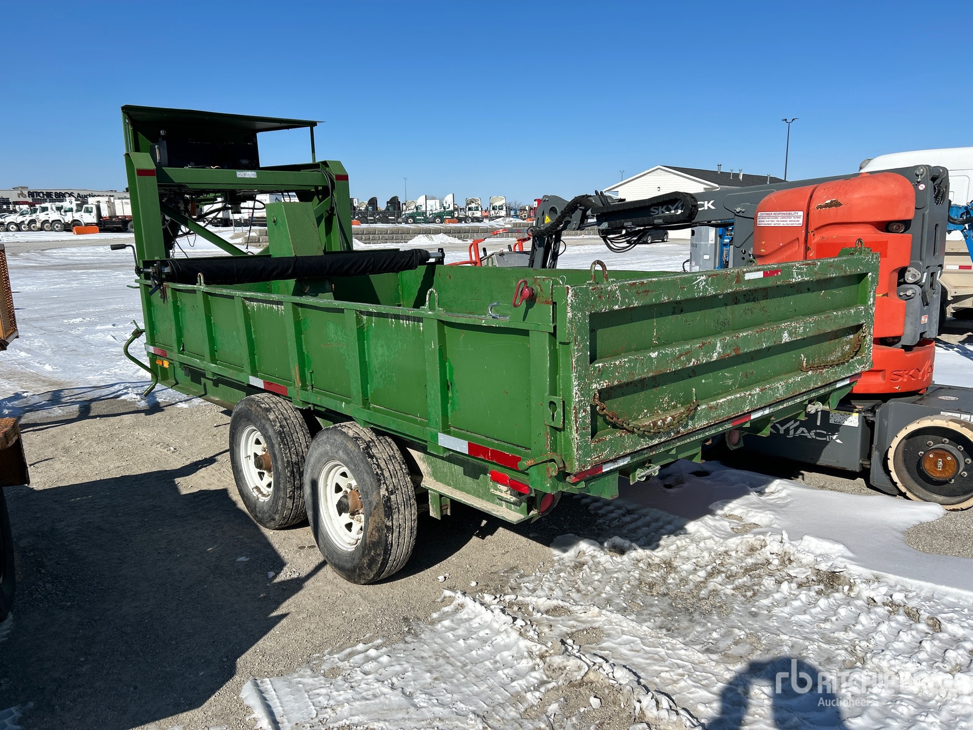 General Appearance with Bild, Ecke hinten links