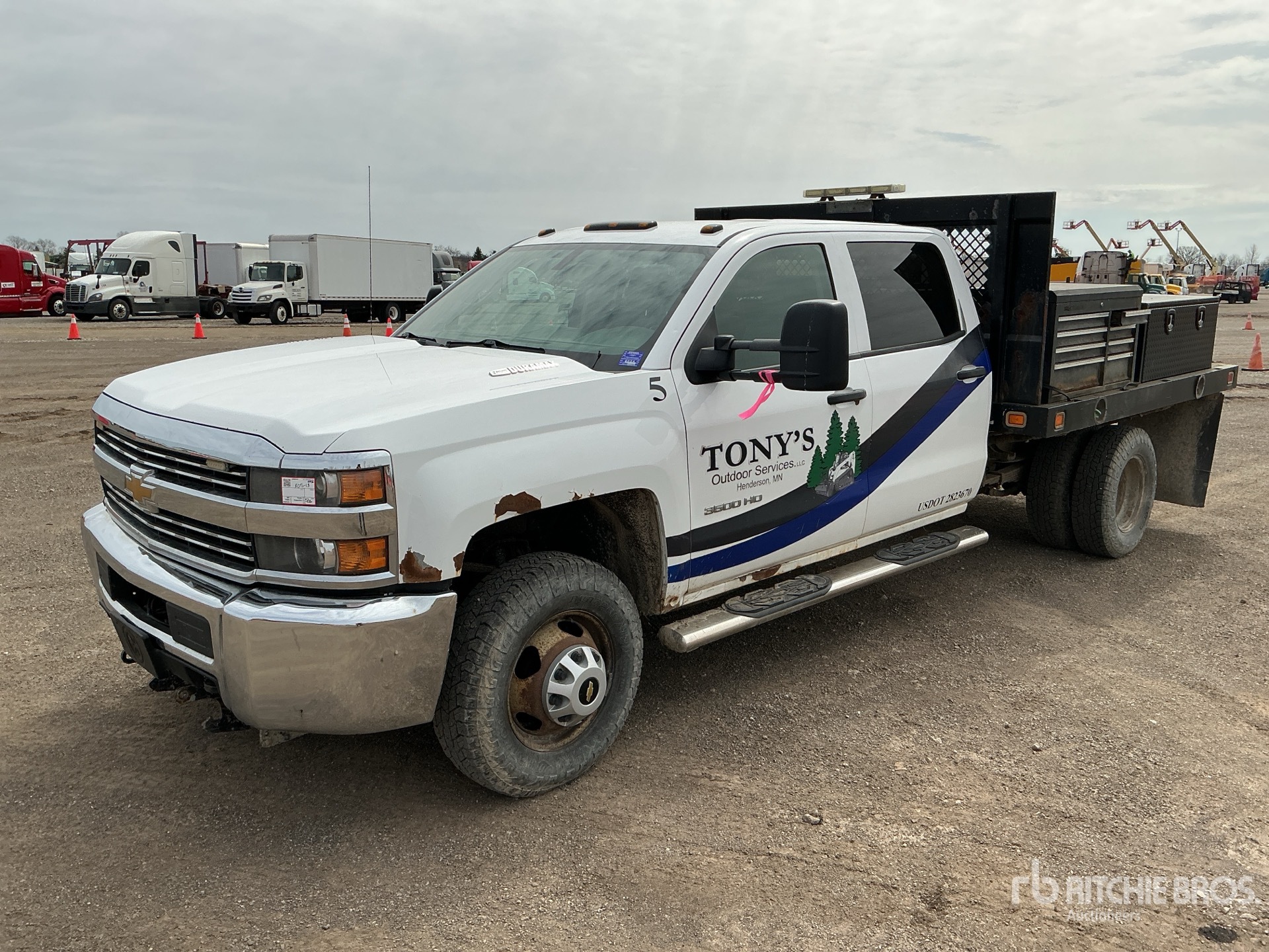 Aspect général with Image, coin avant gauche