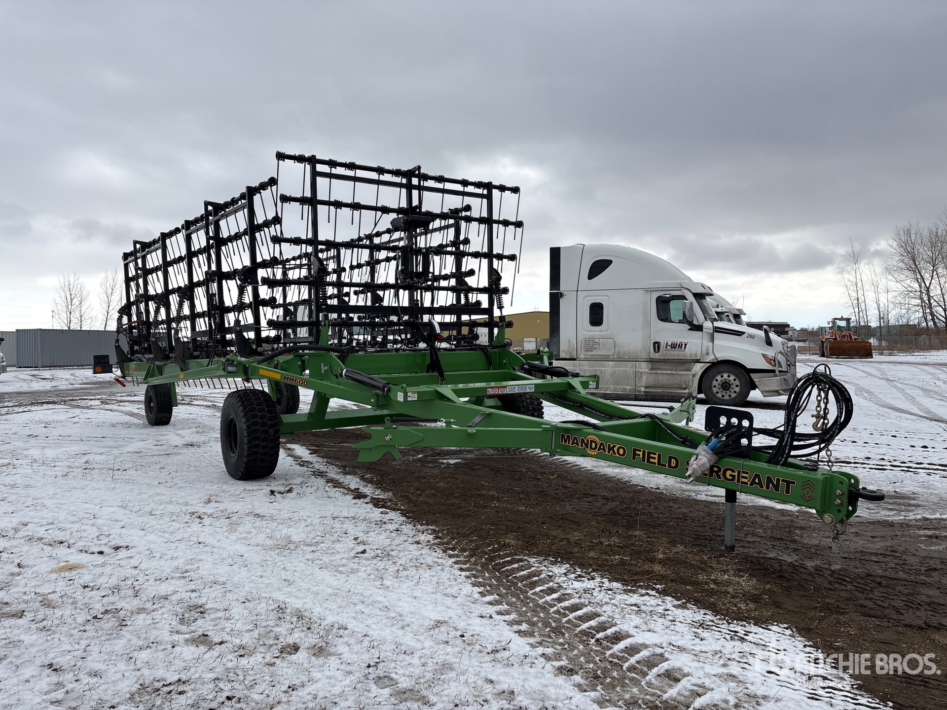 General Appearance with Image, coin avant droit