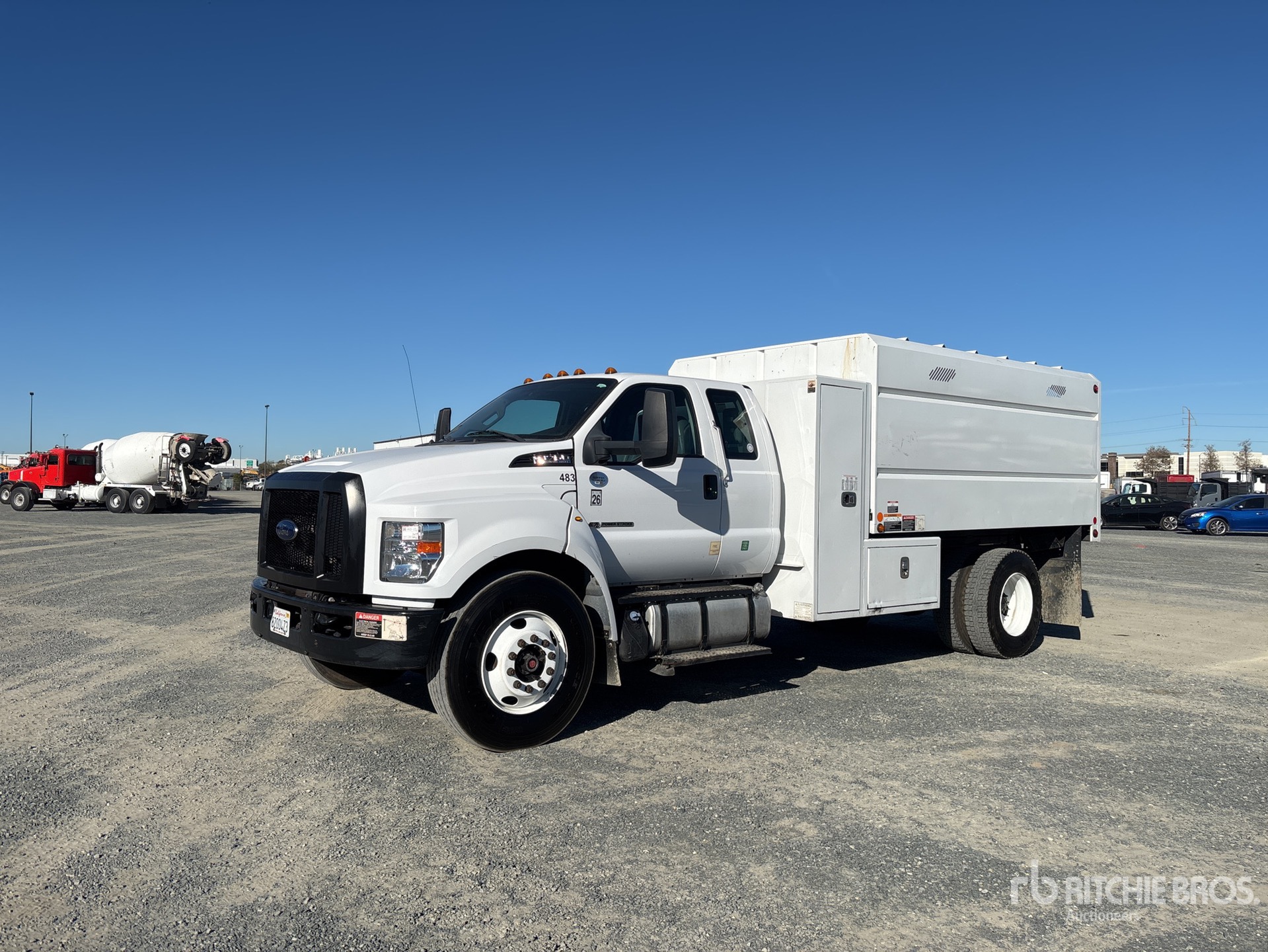 General Appearance with Featured Photo