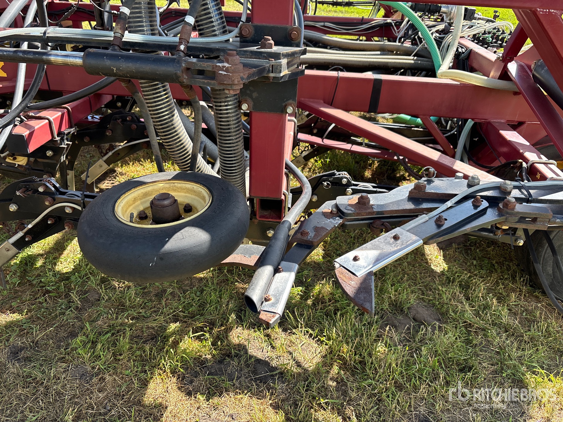 2010 Seed Hawk 56-12