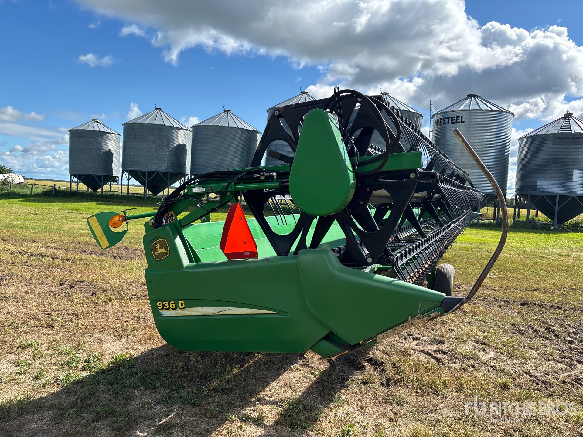 2005 John Deere 936D