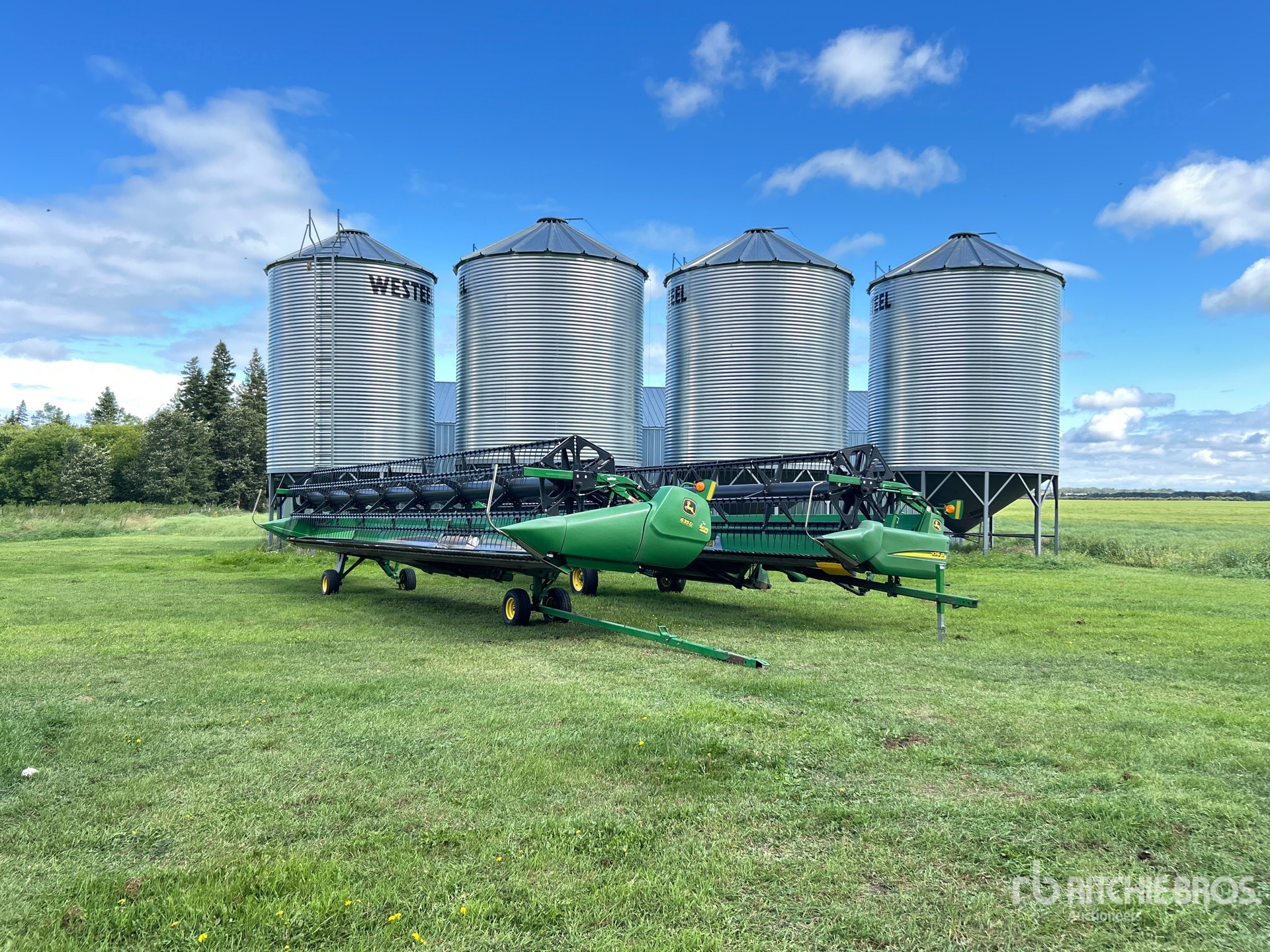 2010 John Deere 635D