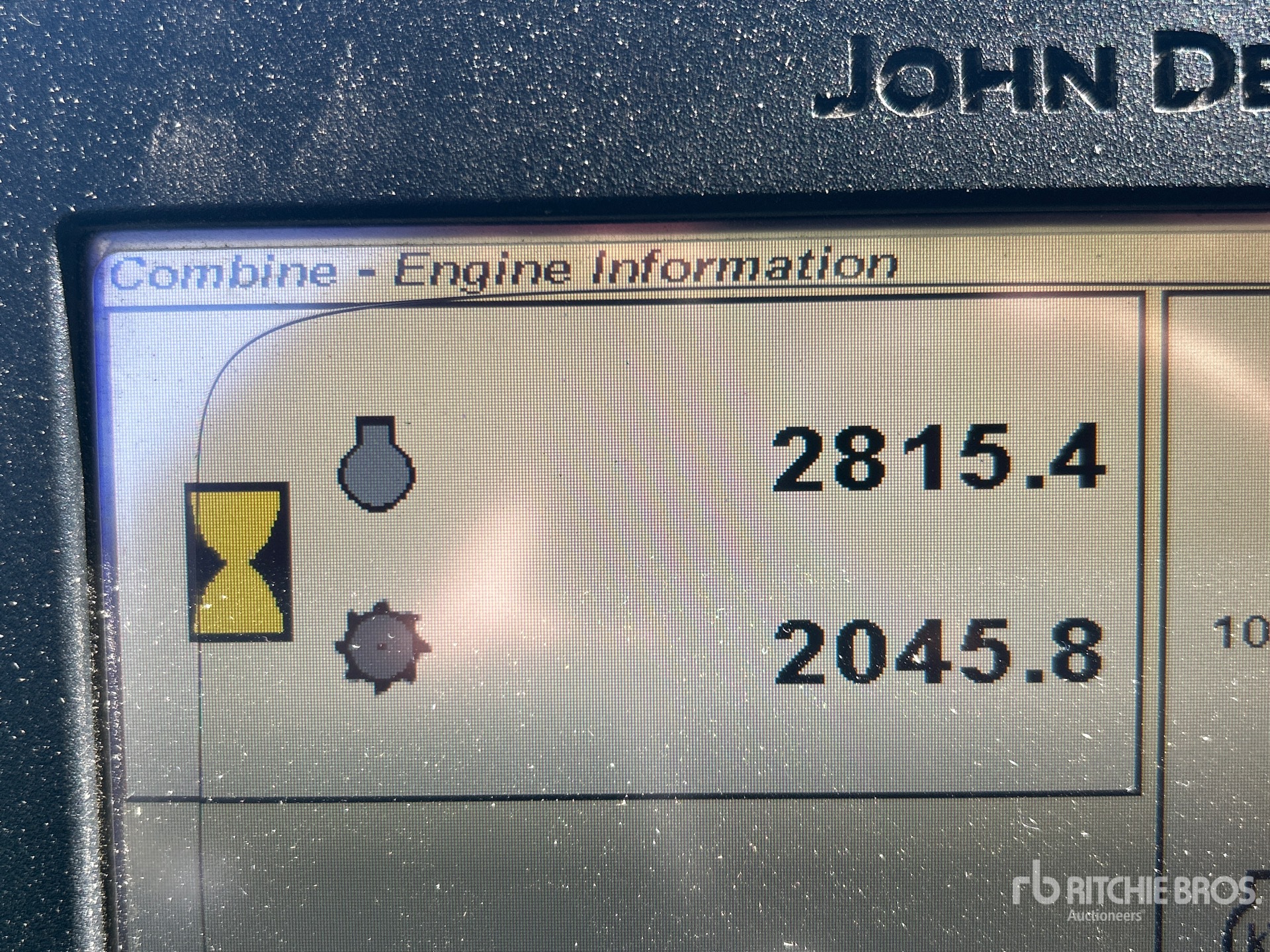 2012 John Deere S690