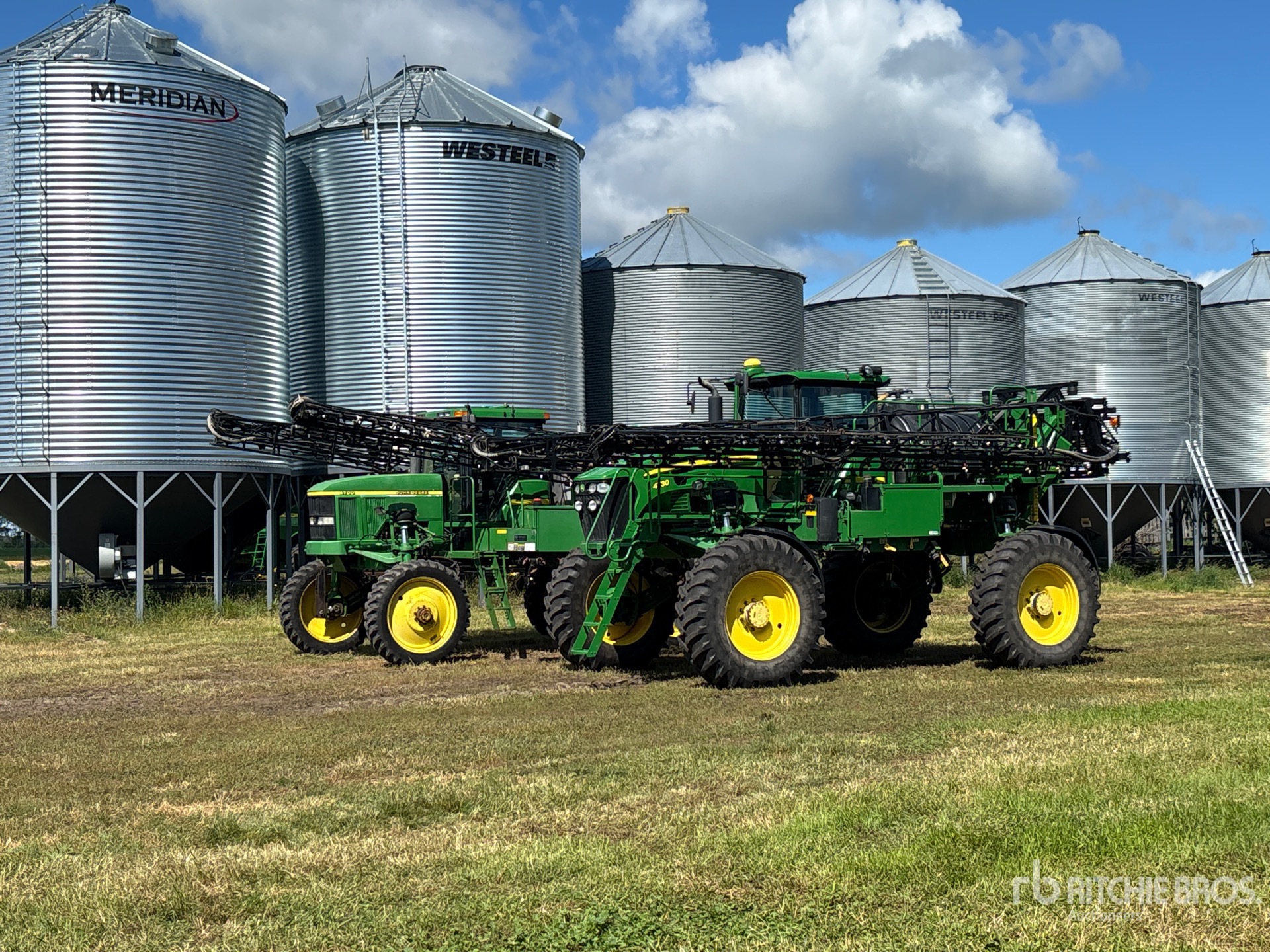 2013 John Deere 4730