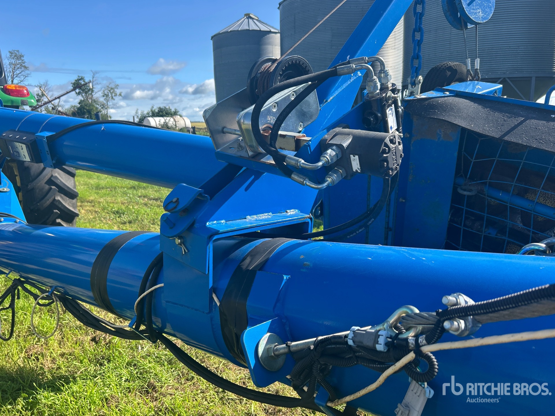 2011 Brandt 1370