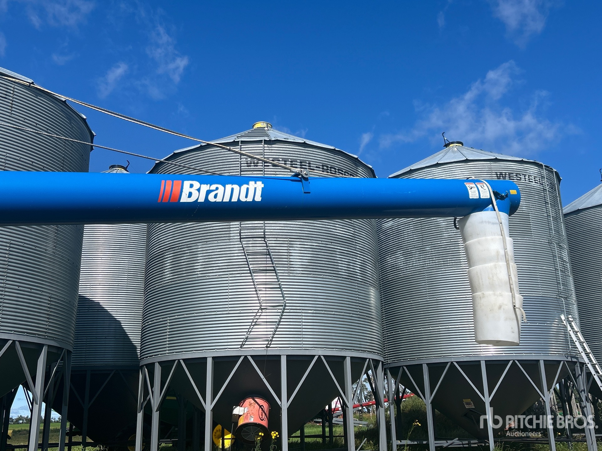 2011 Brandt 1370