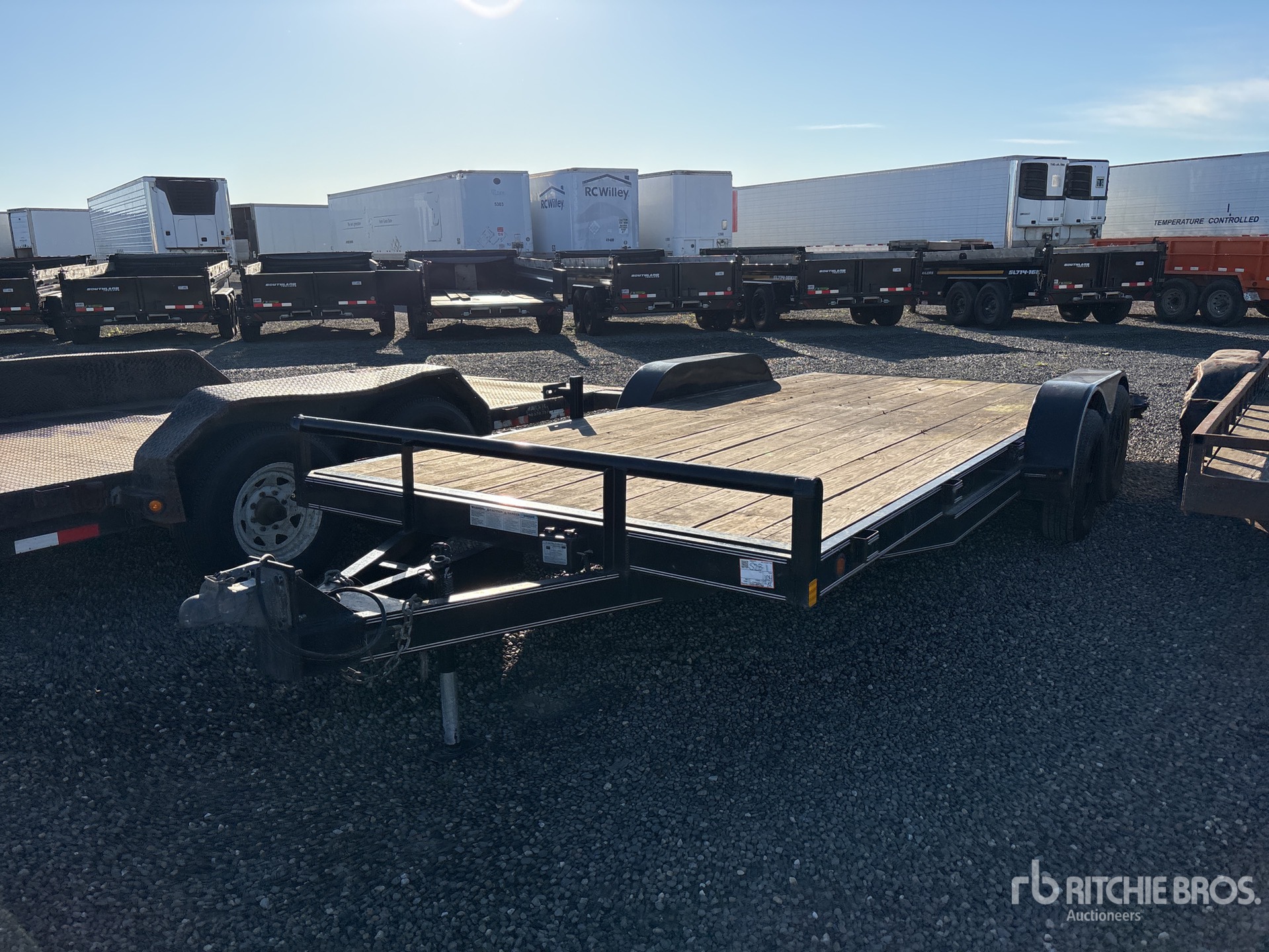 General Appearance with Featured Photo