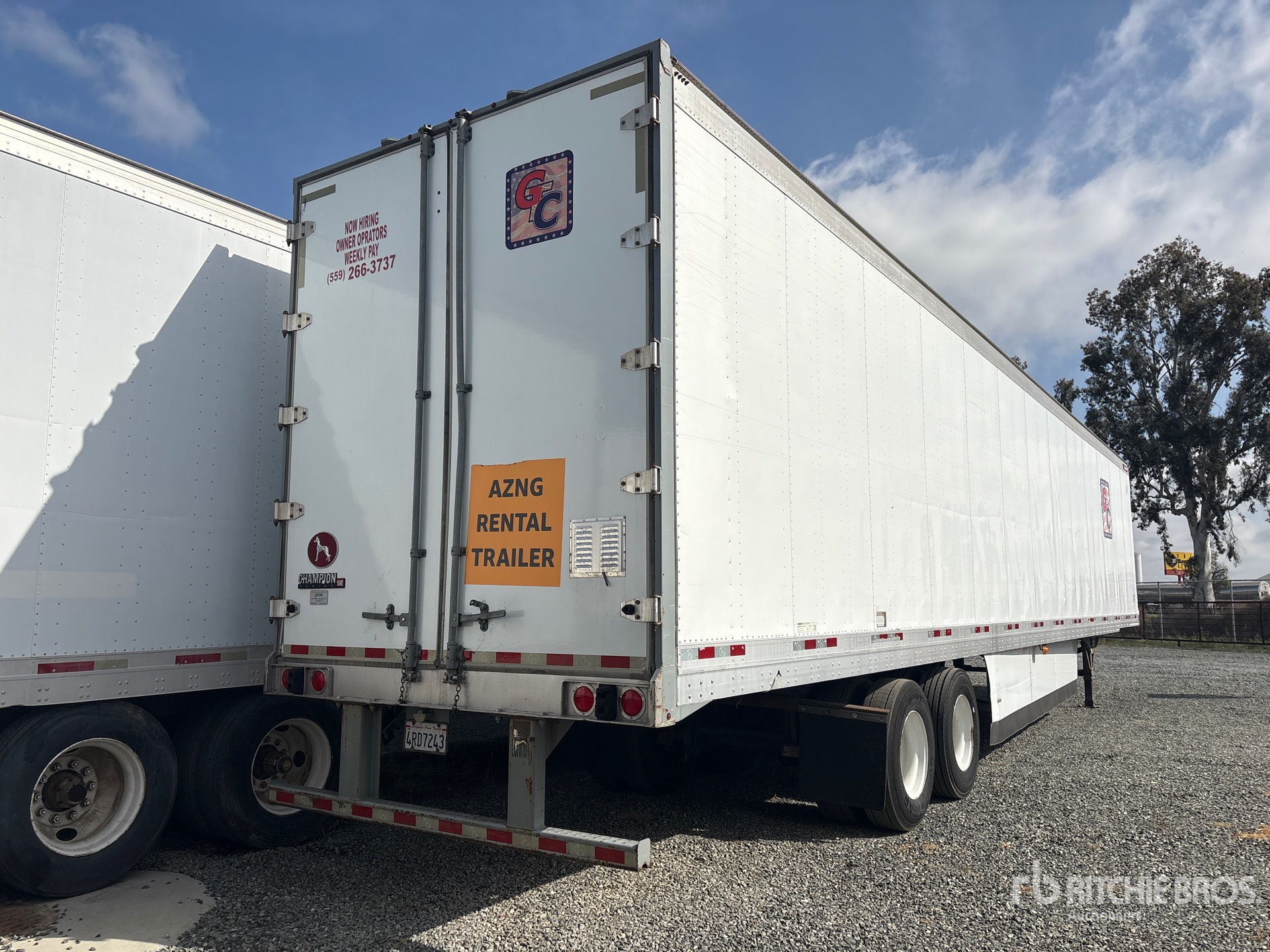 General Appearance with Picture, Right Rear Corner