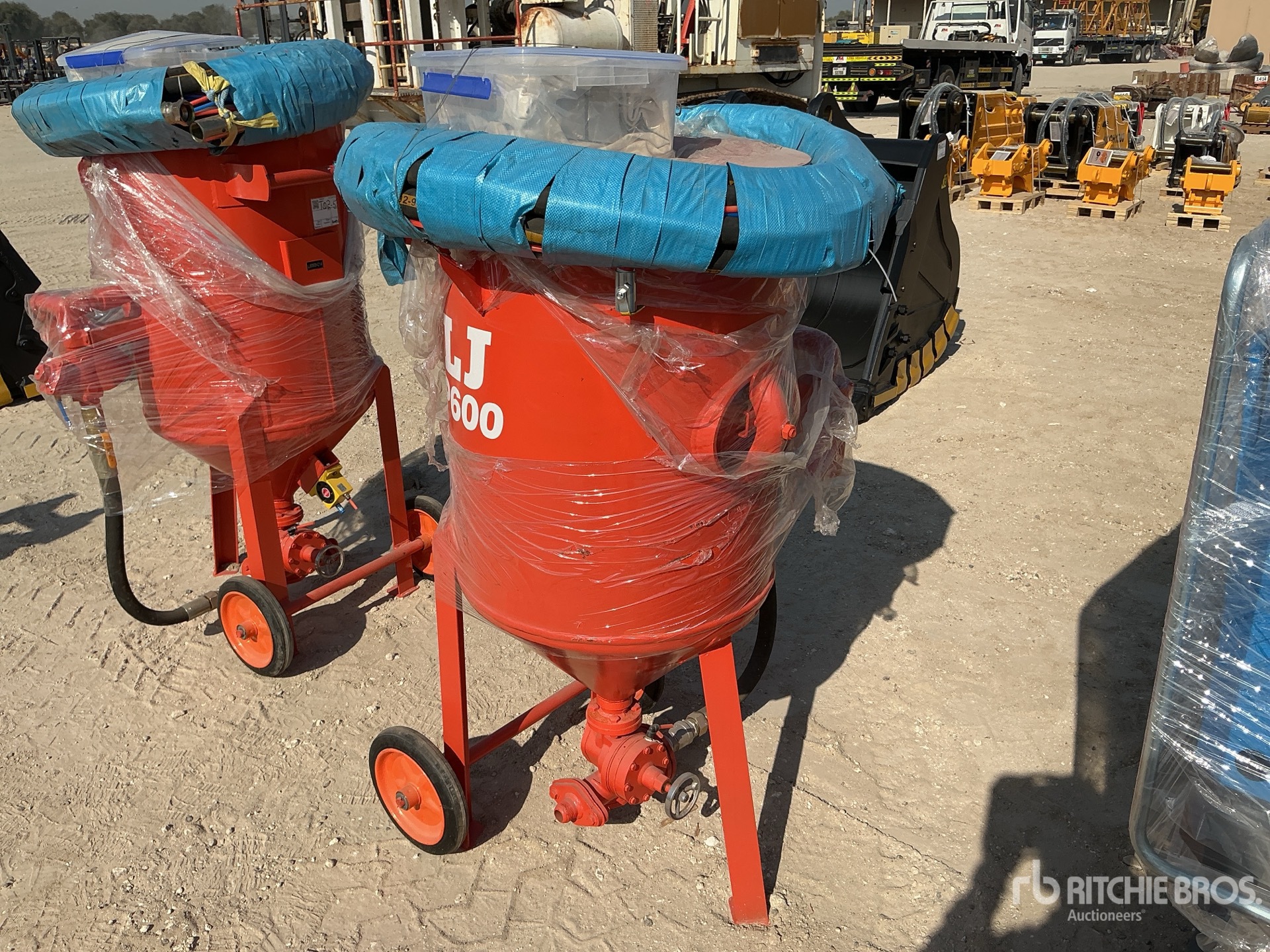 Aspect général with Image, coin arrière gauche