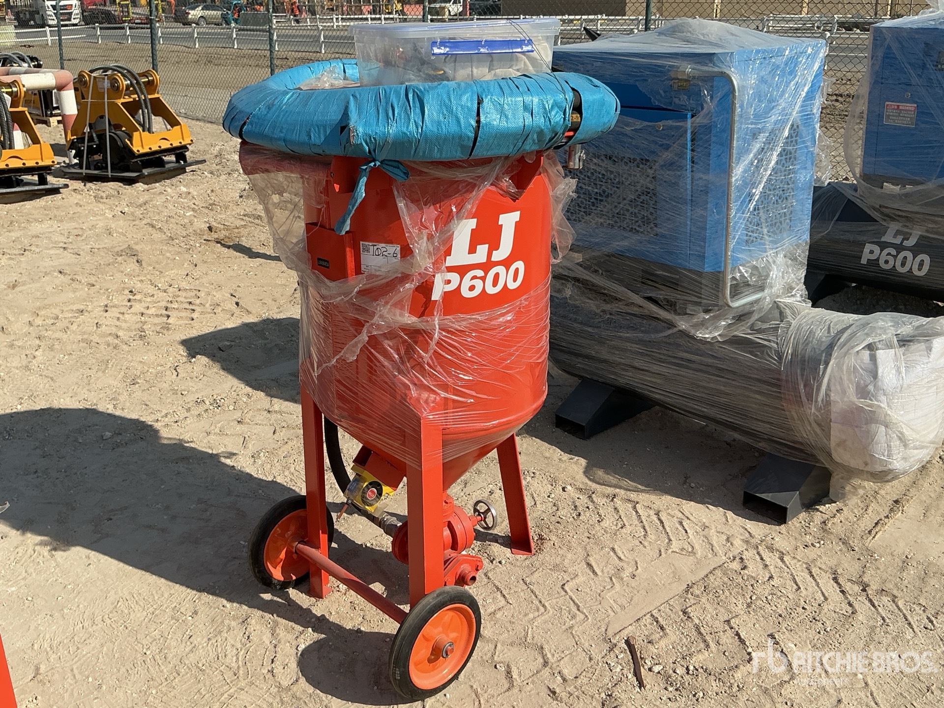 Aspect général with Image, coin avant gauche