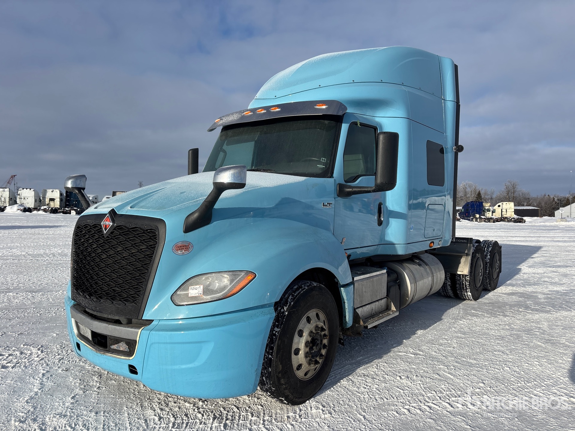 General Appearance with Imagen: esquina delantera izquierda