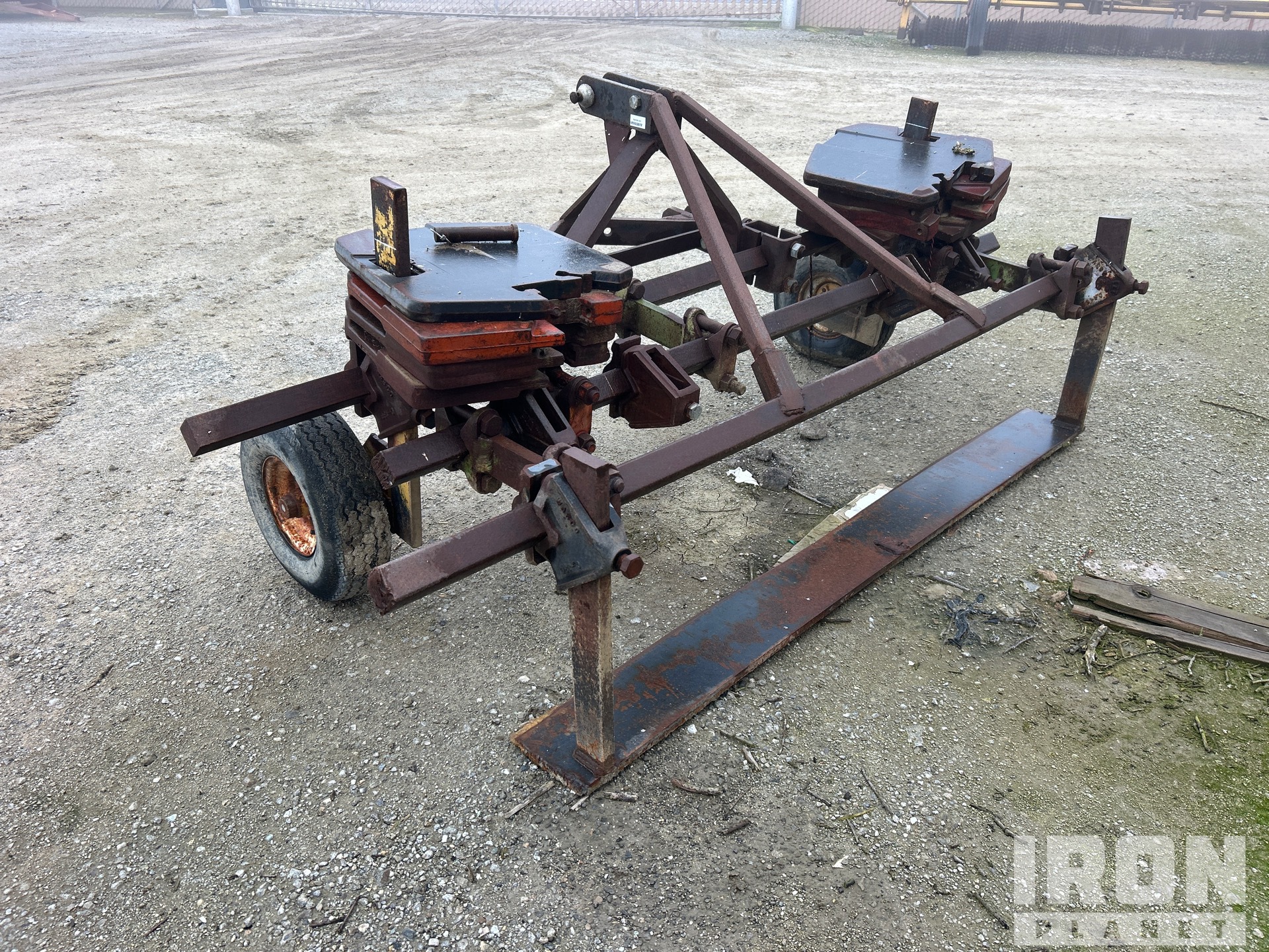 General Appearance with Bild, Ecke hinten links