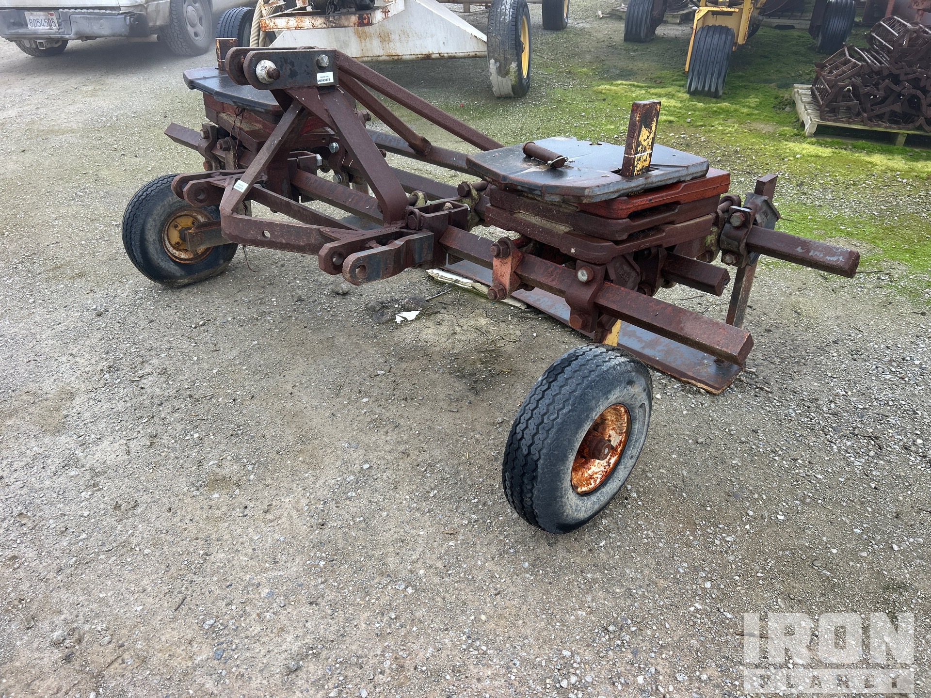 General Appearance with Bild, Ecke vorne links