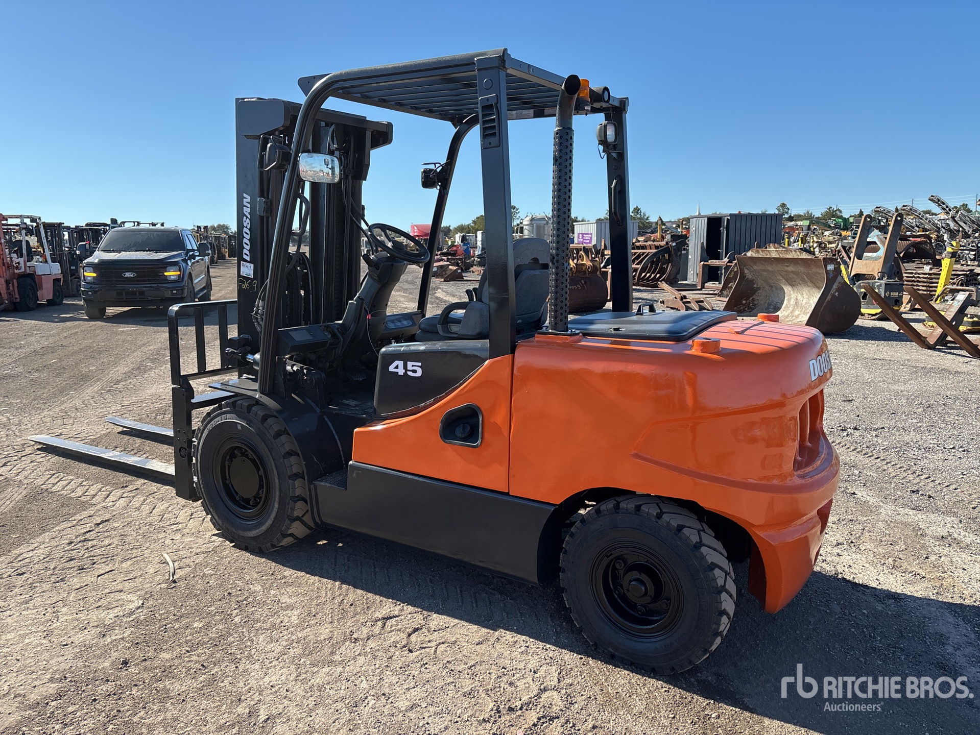 General Appearance with Picture, Left Rear Corner