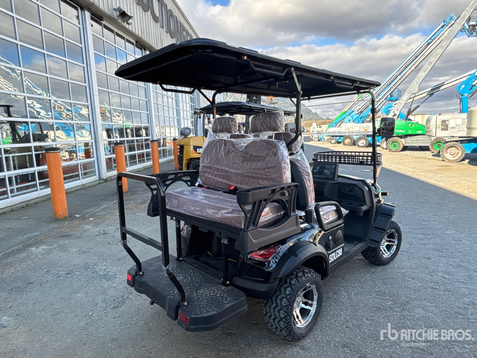 General Appearance with Image, coin arrière droit