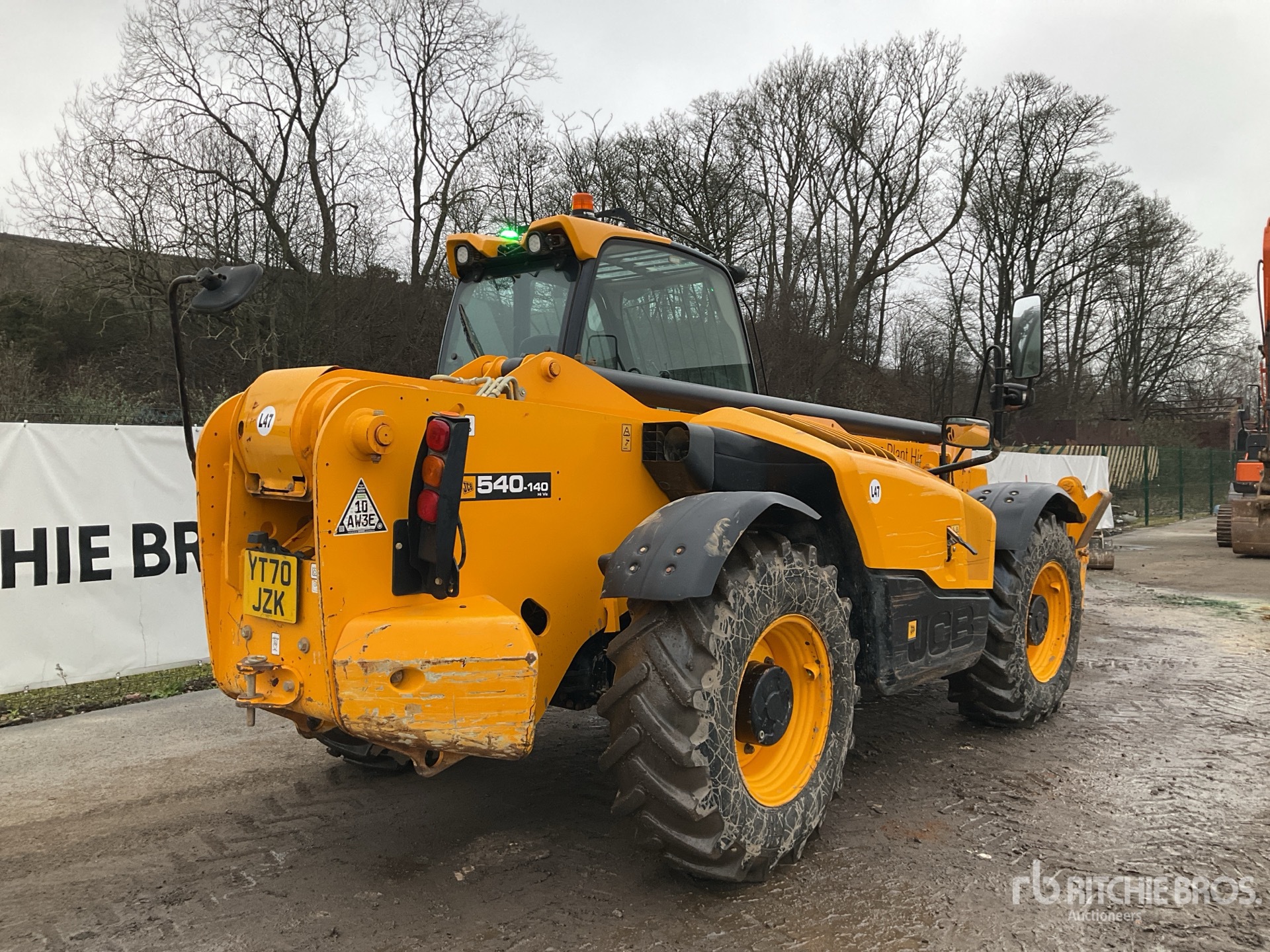 General Appearance with Foto, angolo anteriore sinistro