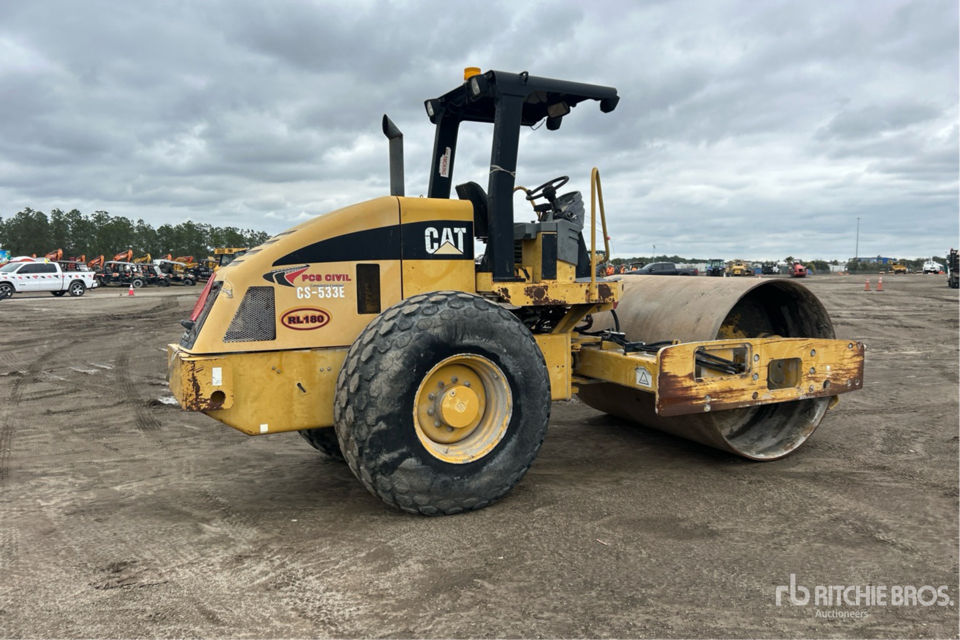 General Appearance with Bild, Ecke hinten rechts