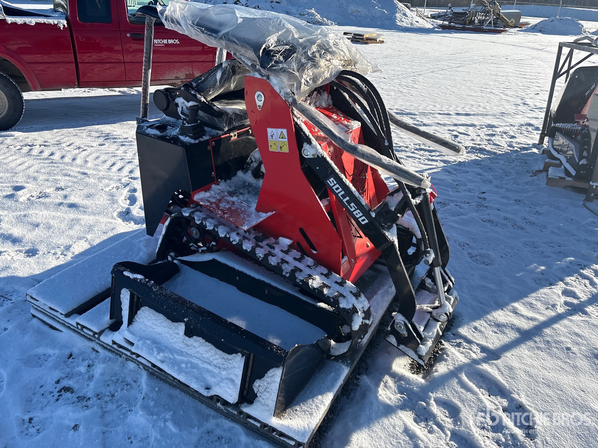 General Appearance with Picture, Right Front Corner