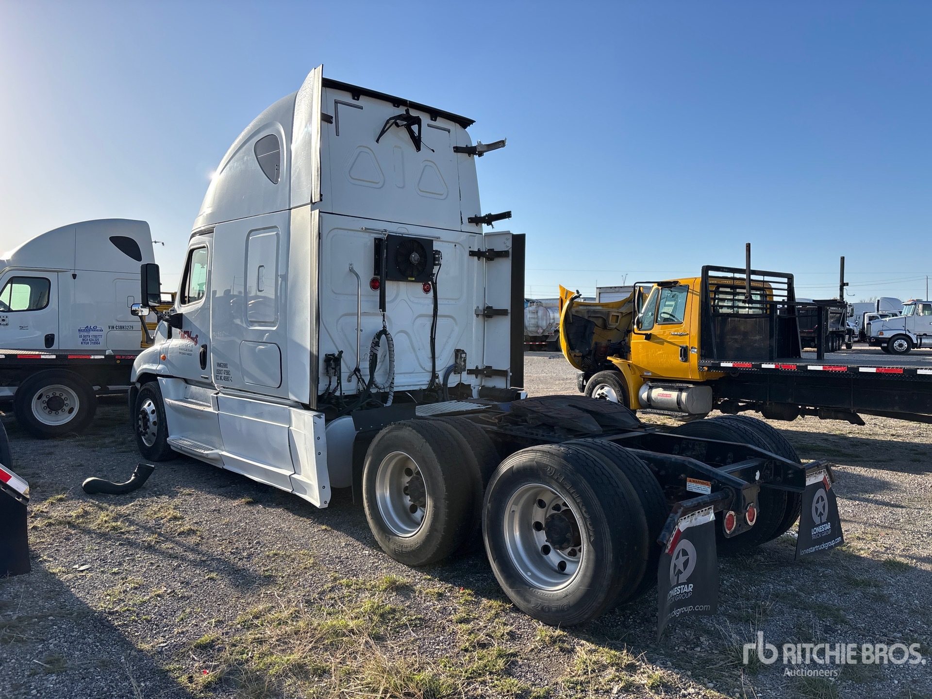 General Appearance with Zdjęcie, lewy dolny róg