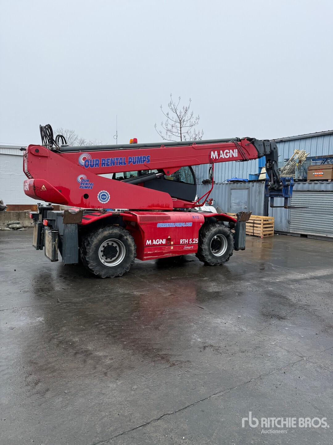 General Appearance with Picture, Right Rear Corner