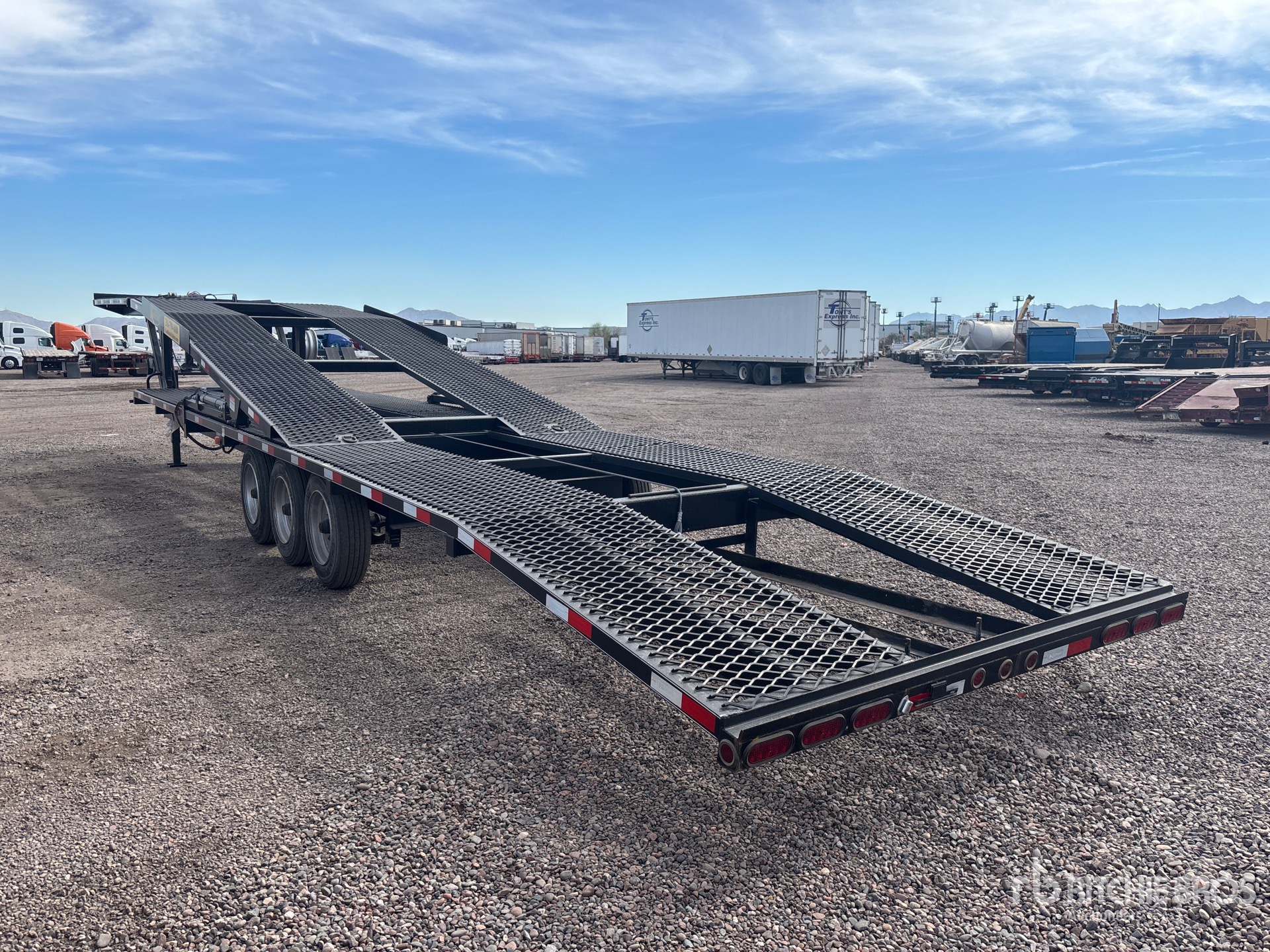 General Appearance with Zdjęcie, lewy dolny róg