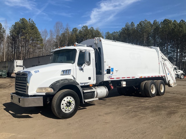 2007 Mack CTP713B 6x4 Rear Loader Waste Collection Truck