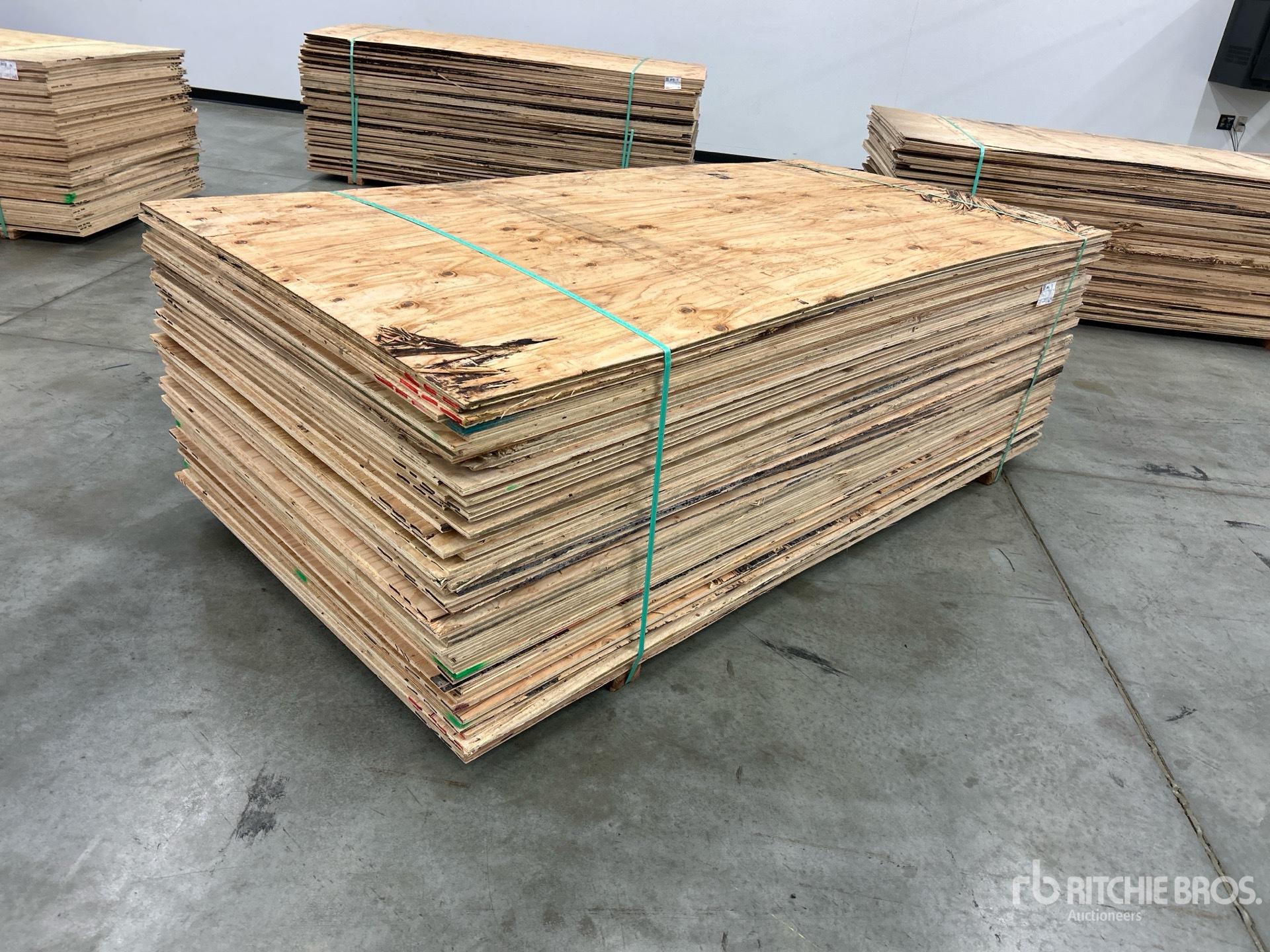 General Appearance with Bild, Ecke vorne rechts