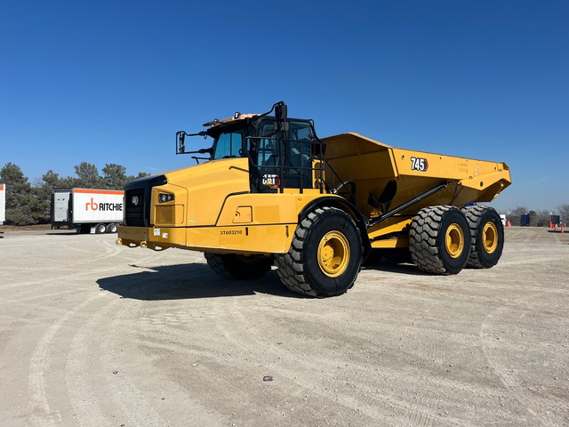 2022 Cat 745 Articulated Dump Truck