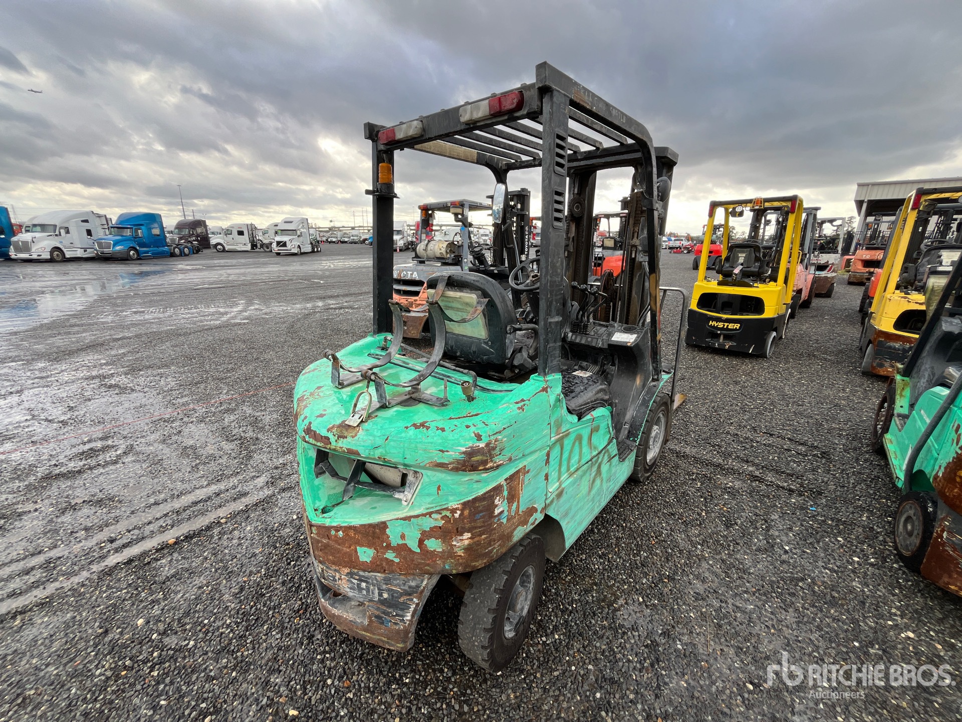 General Appearance with Picture, Right Rear Corner