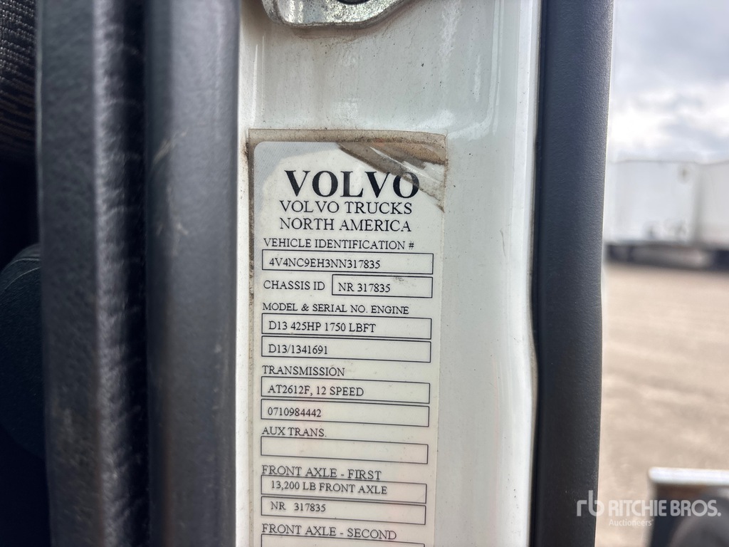 General Appearance with Numéro de série/Numéro d'identification du véhicule automobile