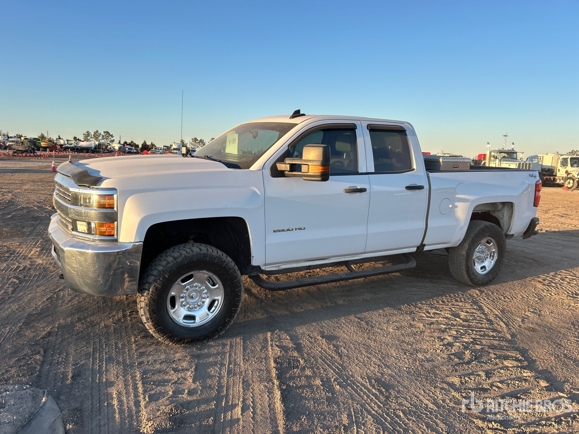 General Appearance with Featured Photo