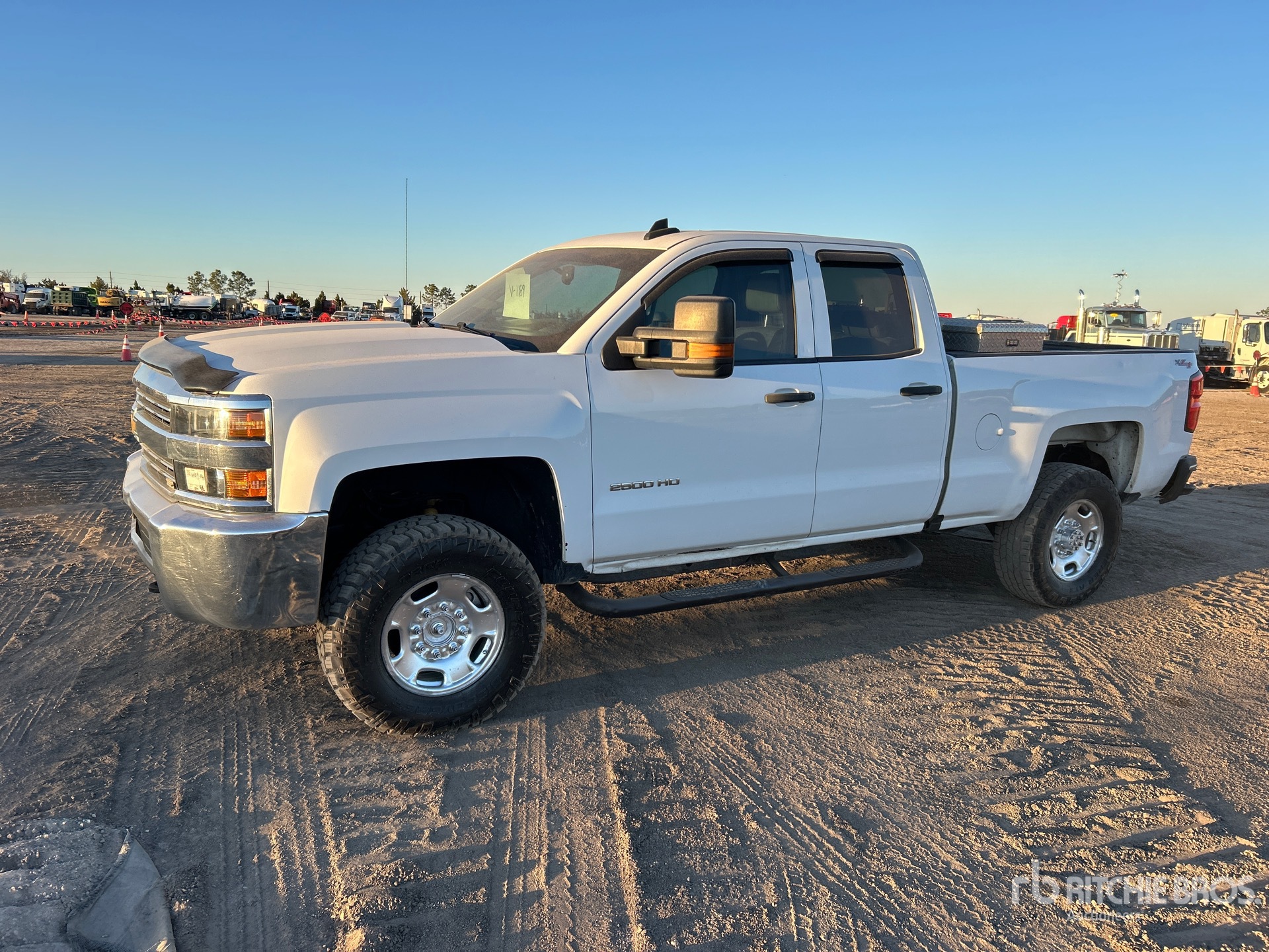 General Appearance with Image, coin avant gauche