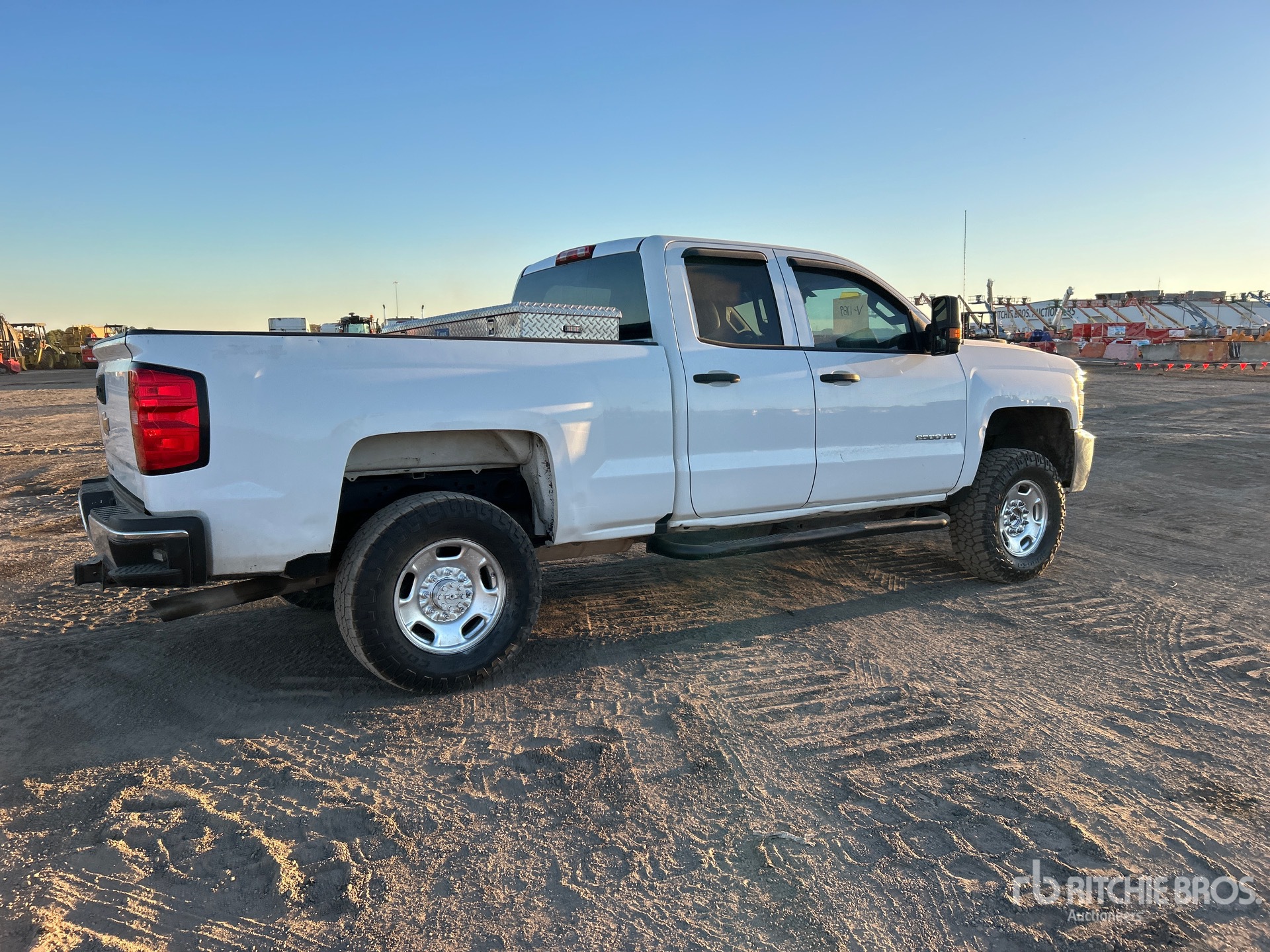 General Appearance with Image, coin arrière droit