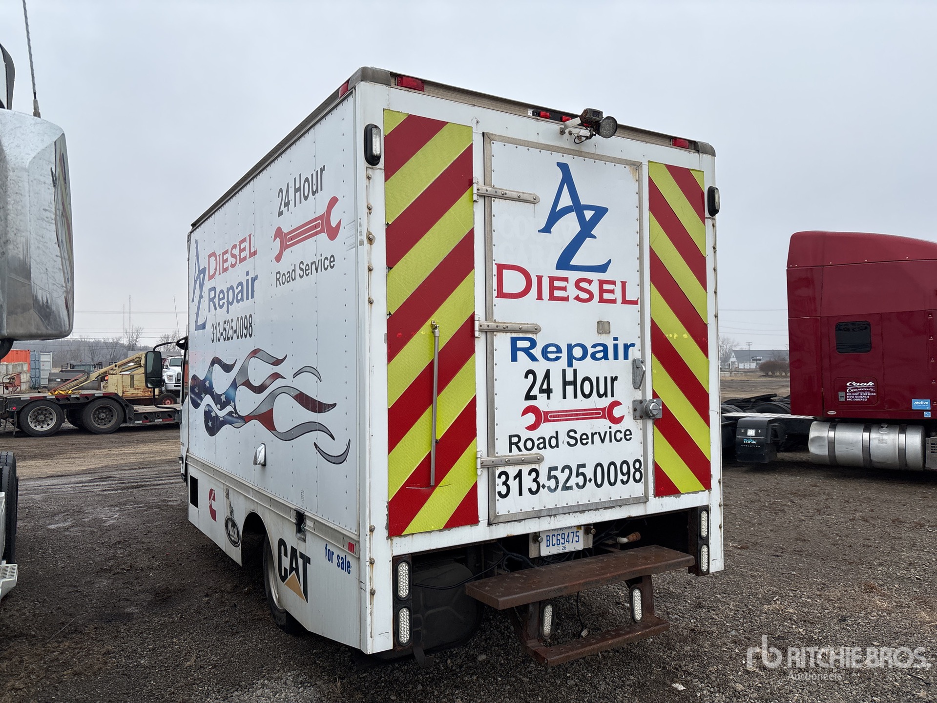 General Appearance with Picture, Left Rear Corner