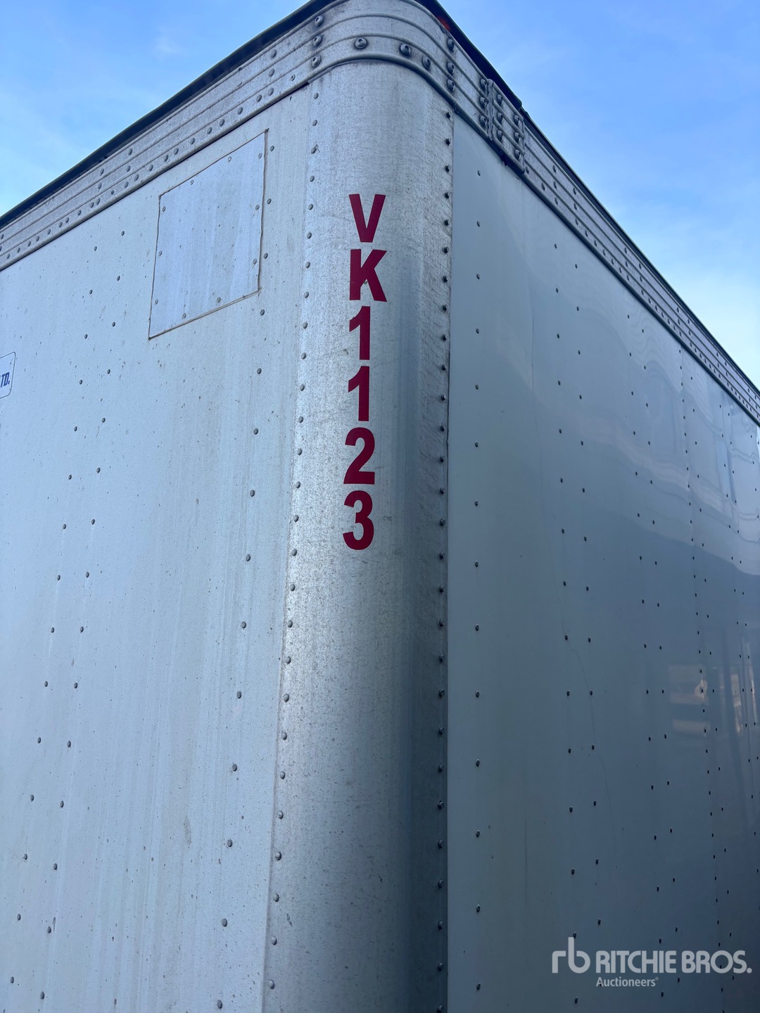 2019 Vanguard 53 ft x 102 in T/A