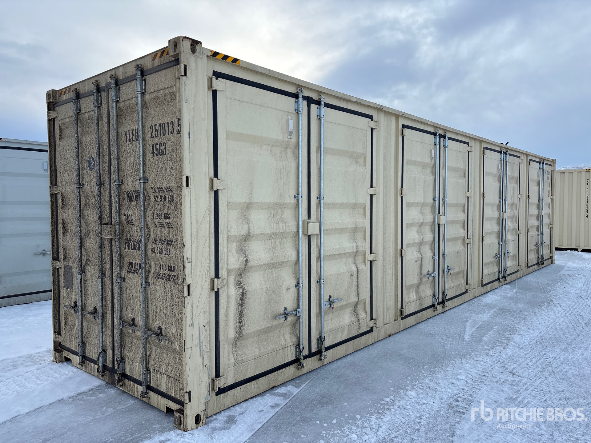 General Appearance with Foto, angolo anteriore destro