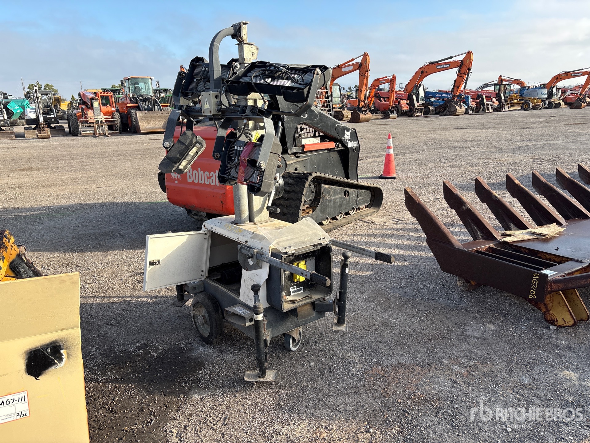 General Appearance with Image, coin avant droit