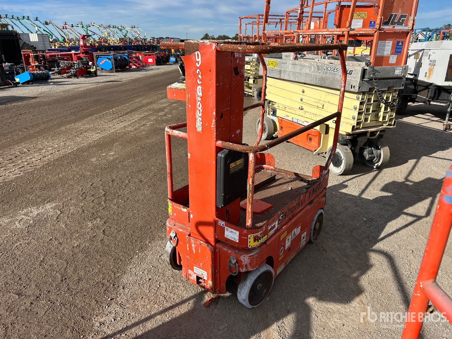 General Appearance with Featured Photo