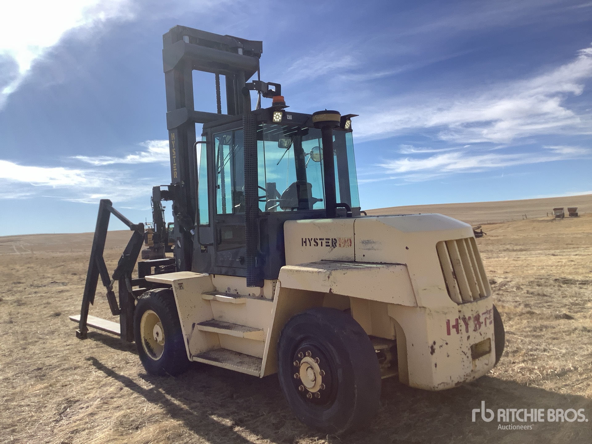 General Appearance with Foto, angolo posteriore sinistro